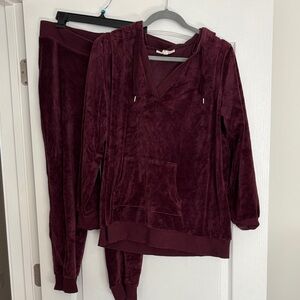 Jessica Simpson Maroon Maternity Top & Pants - Velour Track Suit Style